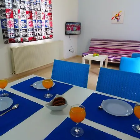 Light & Blue Gardens Apartment Protaras